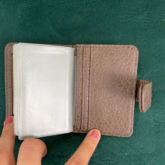 NWT CARPISA Brown Grey Wallet Card Holder‎ - Picture 4 of 5